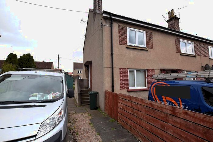 2 Bedroom Flat To Rent In Kenmore Terrace, Perth, PH1