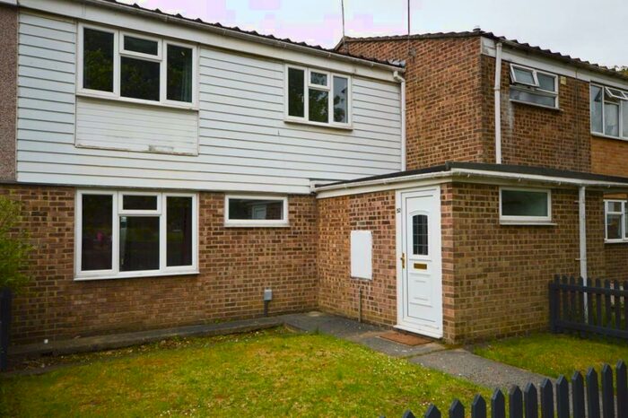 3 Bedroom House To Rent In Bowleymead, Swindon, SN3