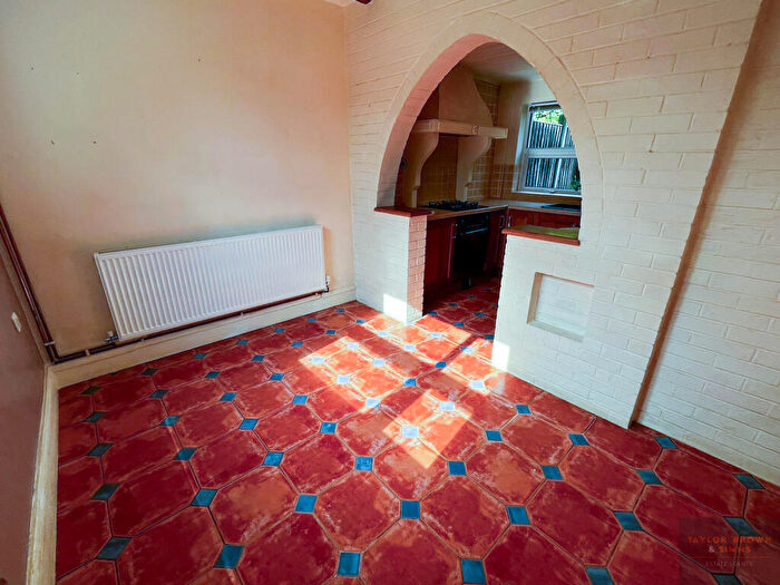 3 Bedroom Town House For Sale In Stainsby Avenue, Heanor, Derbyshire, DE75