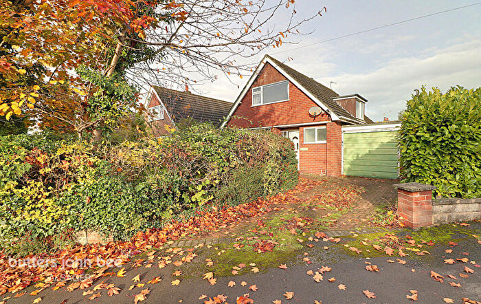 2 Bedroom Detached House For Sale In Fields Close, Alsager, ST7