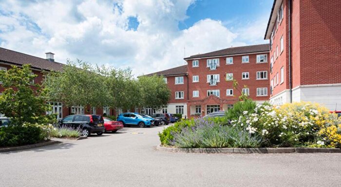 2 Bedroom Flat For Sale In Farthing Court, Langstone Way, Mill Hill, London, NW7