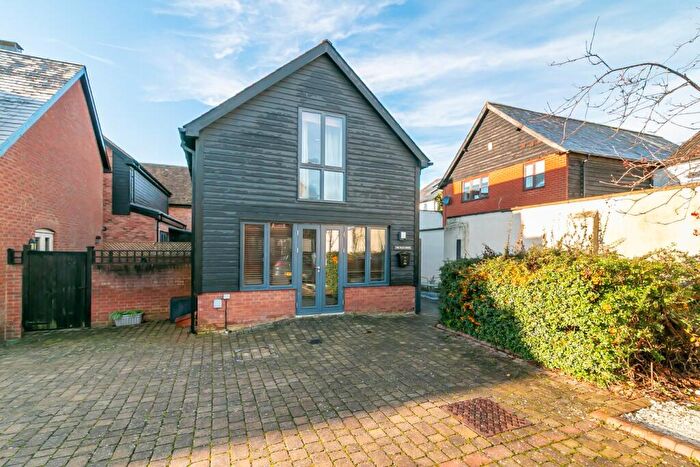 2 Bedroom Detached House For Sale In Whitehorse Street, Baldock, SG7
