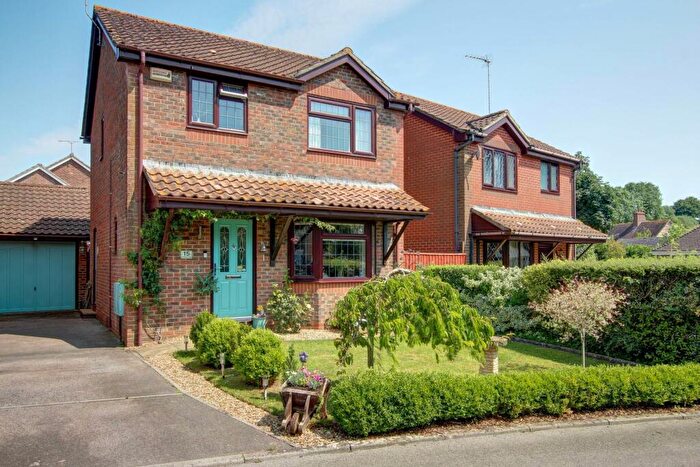 3 Bedroom Detached House For Sale In Old Bakery Close, Blandford Forum, DT11