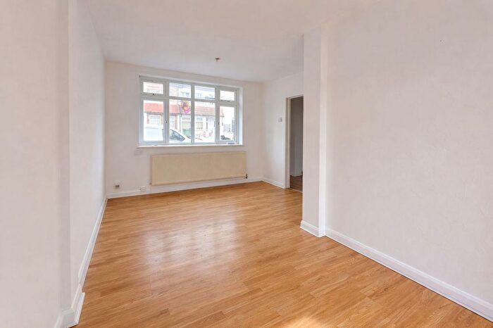 3 Bedroom Terraced House To Rent In Nelson Street, London, E6