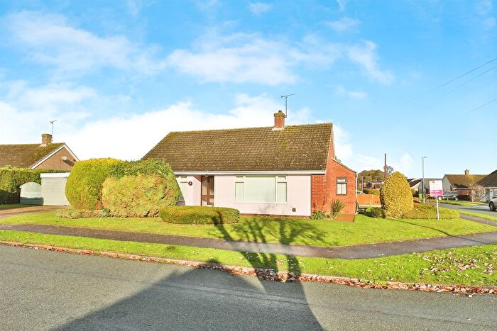 2 Bedroom Detached Bungalow For Sale In Southlands, Swaffham, PE37