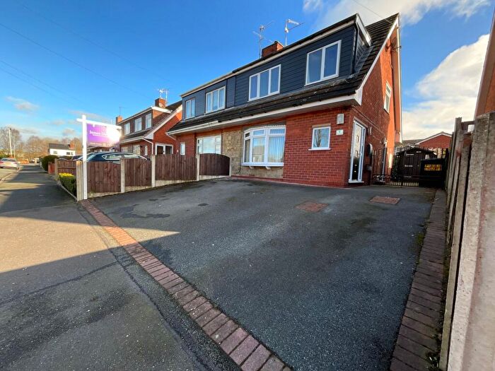 3 Bedroom Semi-Detached House For Sale In Coniston Drive, Cheadle, ST10