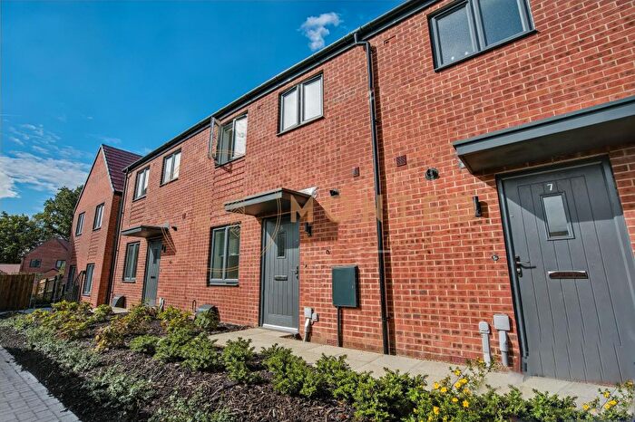 2 Bedroom Terraced House To Rent In Nuthatch Road, Woking, GU22