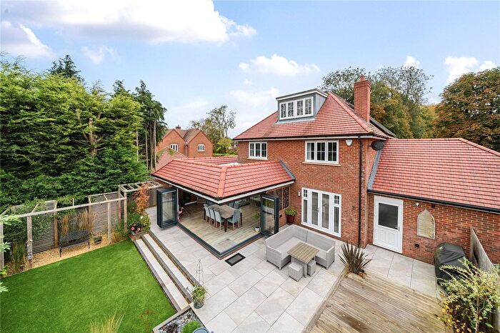 5 Bedroom Country House For Sale In Tudgey Gardens, Crookham Village, Fleet, Hampshire, GU51