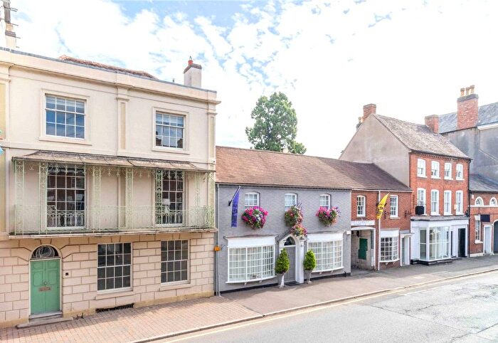5 Bedroom Terraced House For Sale In Bridge Street, Pershore, Worcestershire, WR10