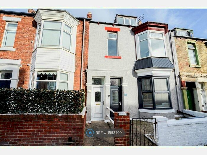 4 Bedroom Maisonette To Rent In Pollard Street, South Shields, NE33