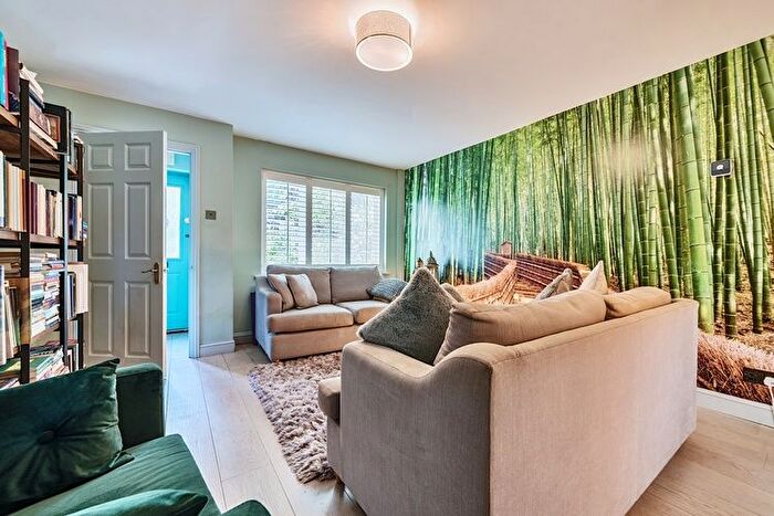 2 Bedroom Terraced House For Sale In Laxton Gardens, Radlett, Hertfordshire, WD7