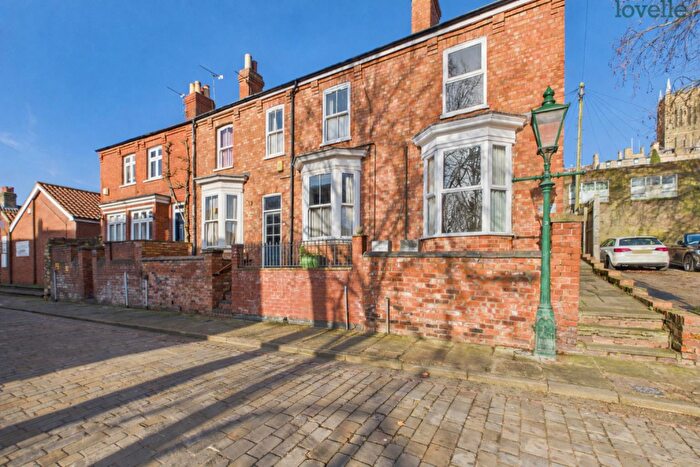 End Of Terrace House To Rent In Danes Terrace, Lincoln, LN2