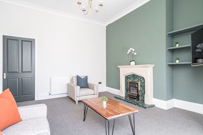 2 Bedroom Flat To Rent In Eslington Terrace, Newcastle, NE2