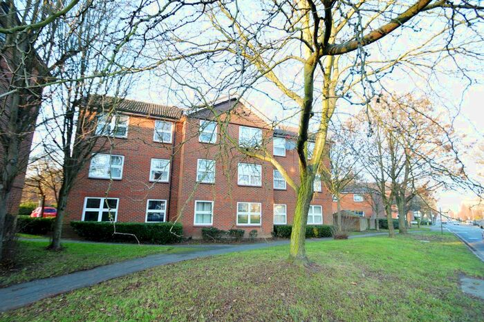 1 Bedroom Flat To Rent In Athelstan Walk North, Welwyn Garden City AL7