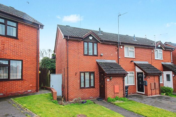 2 Bedroom End Terrace House For Sale In Briars Close, Brierley Hill, DY5
