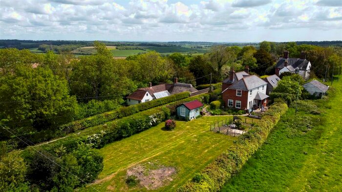 4 Bedroom Detached House For Sale In Udimore, Rye, TN31