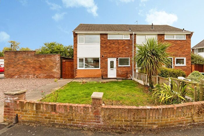3 Bedroom Semi Detached House For Sale In Dentith Drive, Chester, Cheshire, CH1