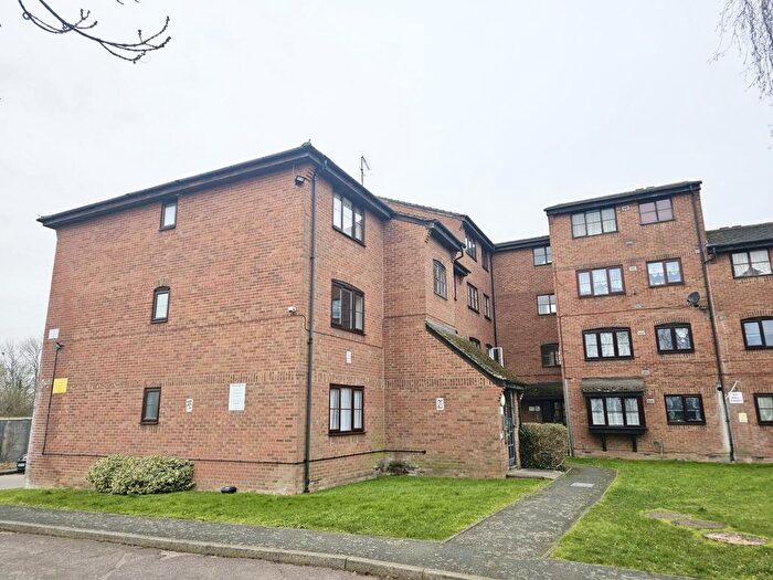 2 Bedroom Flat To Rent In Tenney House, Curzon Drive, Grays, Essex, RM17