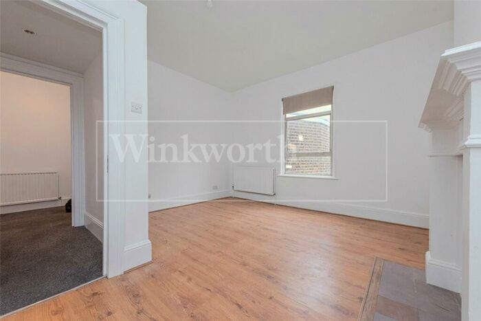4 Bedroom Apartment To Rent In St Marys Road, Harlesden, London, NW10