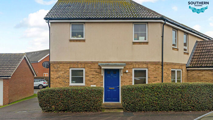 1 Bedroom Flat For Sale In - & Westview, Peacehaven, BN10