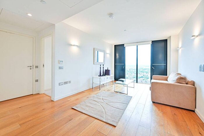 1 Bedroom Flat To Rent In Walworth Road, Elephant And Castle, London, SE1