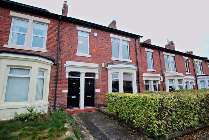 2 Bedroom Flat To Rent In Beaumont Terrace, Newcastle Upon Tyne, NE3