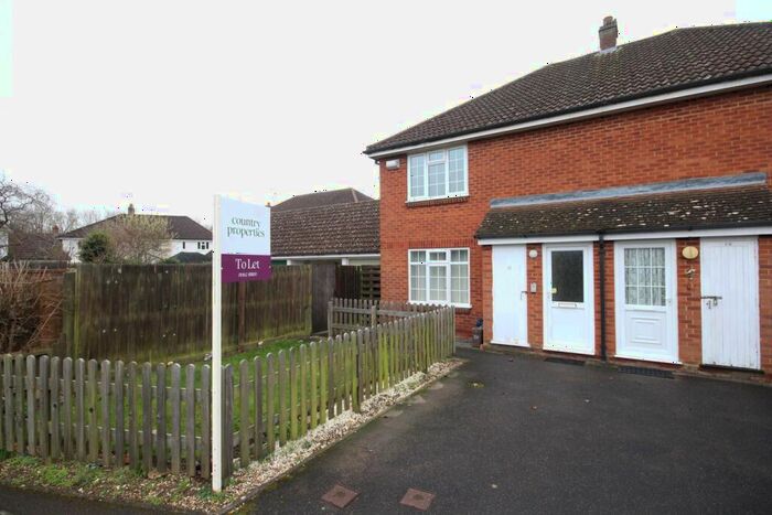 1 Bedroom Maisonette To Rent In Chalkfield, Letchworth Garden City, SG6