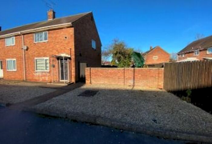 2 Bedroom End Of Terrace House To Rent In Startforth Walk, Hull, HU5