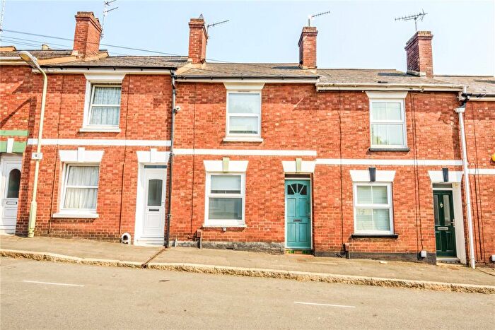 2 Bedroom Terraced House To Rent In Victoria Road, Exeter, EX4