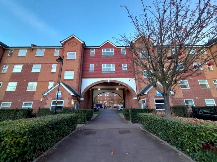 1 Bedroom Flat To Rent In Molyneux Drive, London SW17
