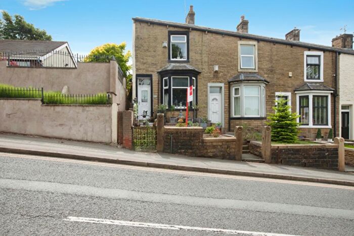 2 Bedroom End Of Terrace House For Sale In Brunshaw Road, Burnley, Lancashire, BB10