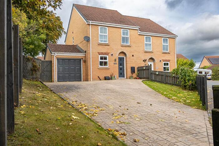 3 Bedroom Semi Detached House For Sale In Meadowfield, Burnhope, Durham, DH7