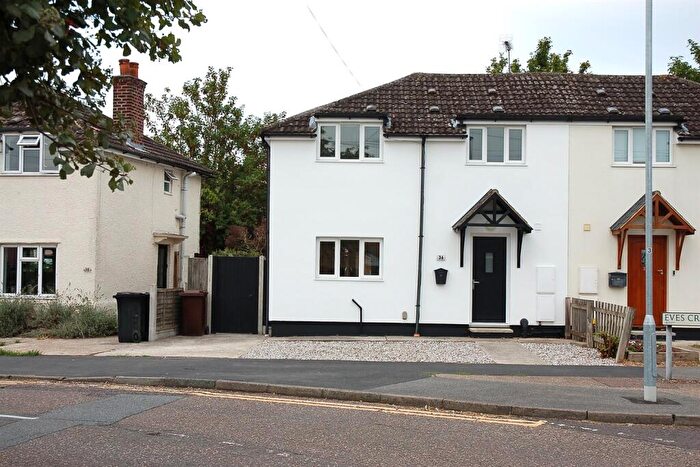 3 Bedroom Semi Detached House For Sale In Eves Crescent, Chelmsford, CM1
