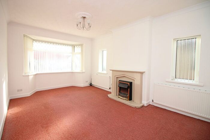 2 Bedroom Bungalow For Sale In North Drive, Thornton-Cleveleys, FY5