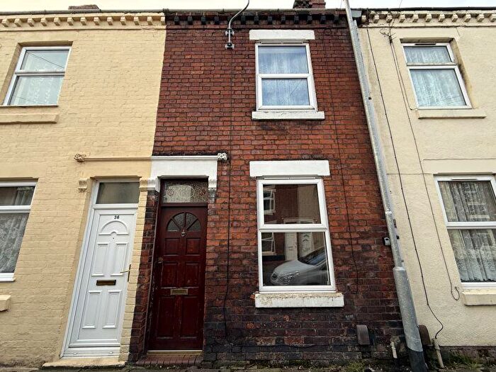 2 Bedroom Terraced House To Rent In Selwyn Street, Stoke-On-Trent, ST4