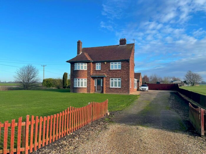 3 Bedroom Detached House For Sale In Old Roman Bank, Terrington St. Clement, King's Lynn, PE34