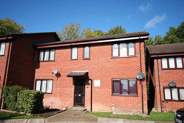 1 Bedroom Flat To Rent In Junction Close, Junction Road, Burgess Hill, RH15