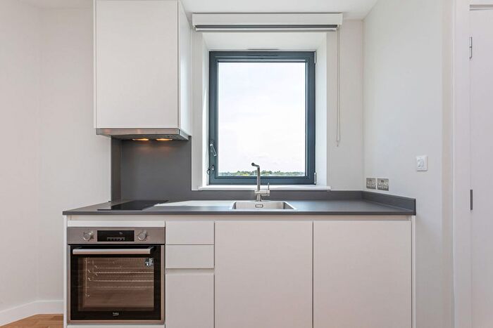 Studio To Rent In Premier House, Canning Road, London, HA3