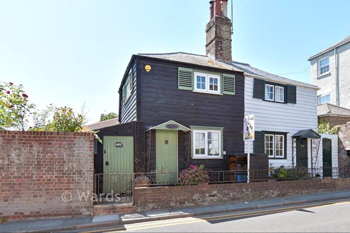 2 Bedroom Semi Detached House For Sale In Manor Road, Deal, Kent, CT14