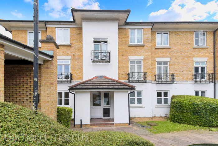 1 Bedroom Apartment To Rent In Kingswood Drive, Sutton, SM2