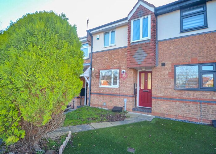 2 Bedroom Terraced House To Rent In Deepwell View, Halfway, S20