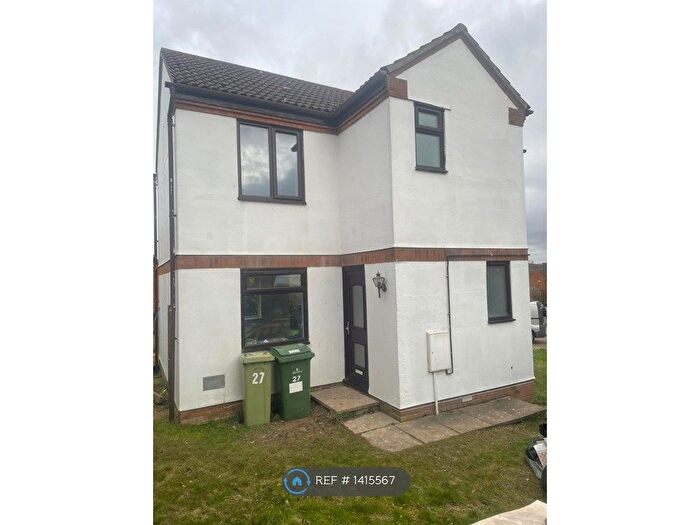 3 Bedroom Detached House To Rent In Chatsworth, Milton Keynes, MK8