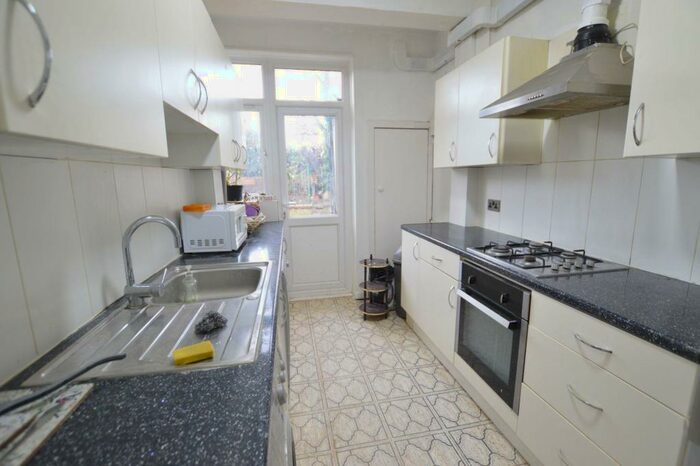3 Bedroom House To Rent In Ashhurst Drive, Barkingside, IG6