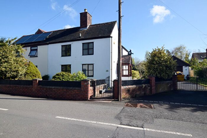 2 Bedroom Cottage For Sale In Bank Road, Dawley Bank, Telford, ., TF4