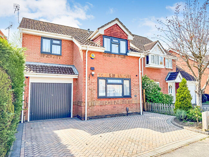 4 Bedroom Detached House For Sale In Pudbrooke Gardens, Hedge End, SO30