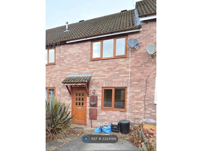 2 Bedroom Terraced House To Rent In Davies Avenue, Bridgend, CF32