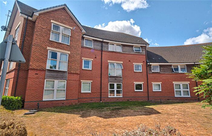 2 Bedroom Apartment For Sale In Florey Court, Old Town, Swindon, Wiltshire, SN1