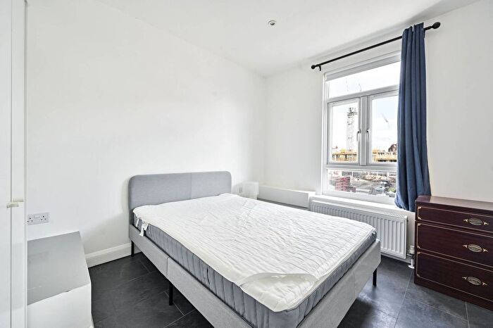 1 Bedroom Flat To Rent In Dawes Road, Munster Village, London, SW6