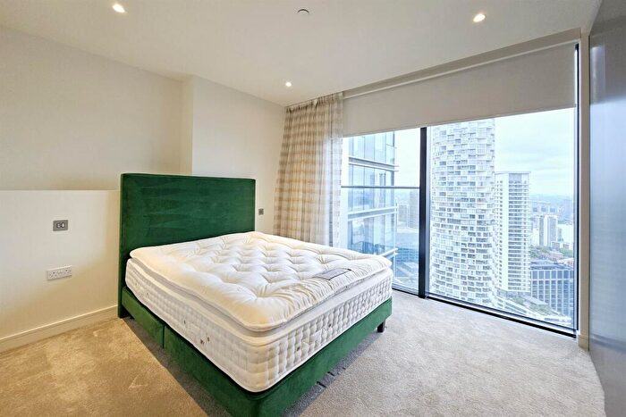 2 Bedroom Flat To Rent In Hampton Tower, E14