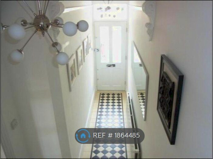 4 Bedroom Terraced House To Rent In Salisbury Road, Barnet, EN5